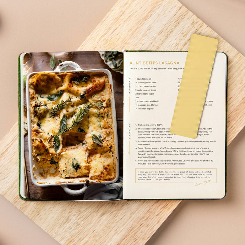 Fred & Friends - USE YOUR NOODLE - Lasagna Noodle Bookmark