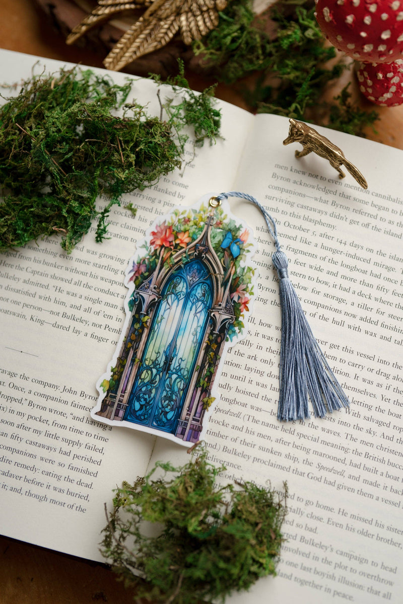 The Bookish Atelier - Azure Blossom Doorway Bookmark