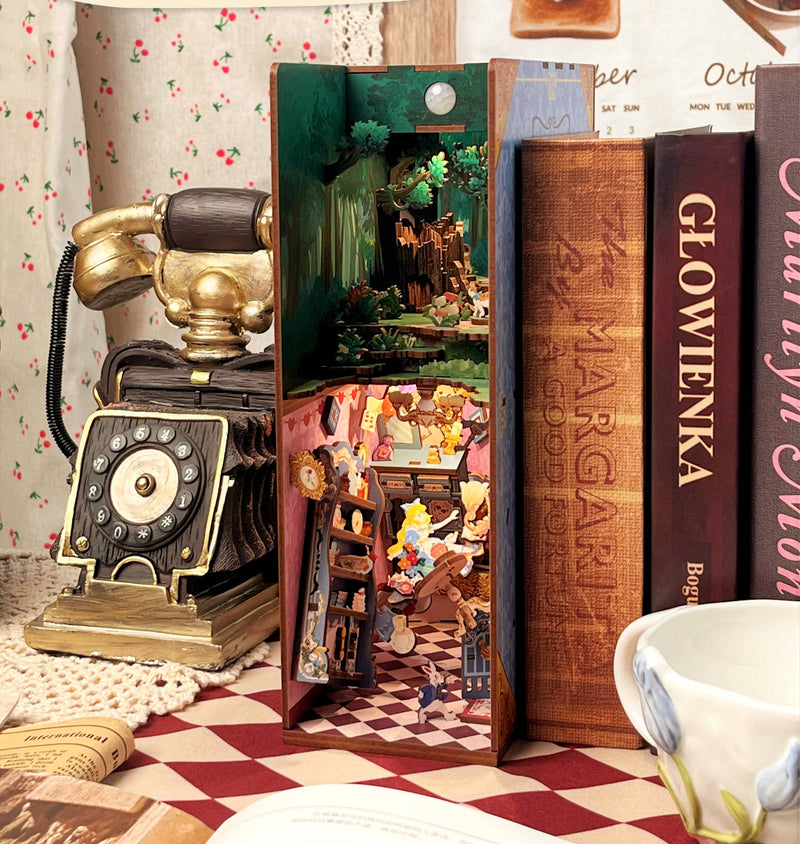 Hands Craft - DIY Miniature House Book Nook Kit: Alice's Adventure