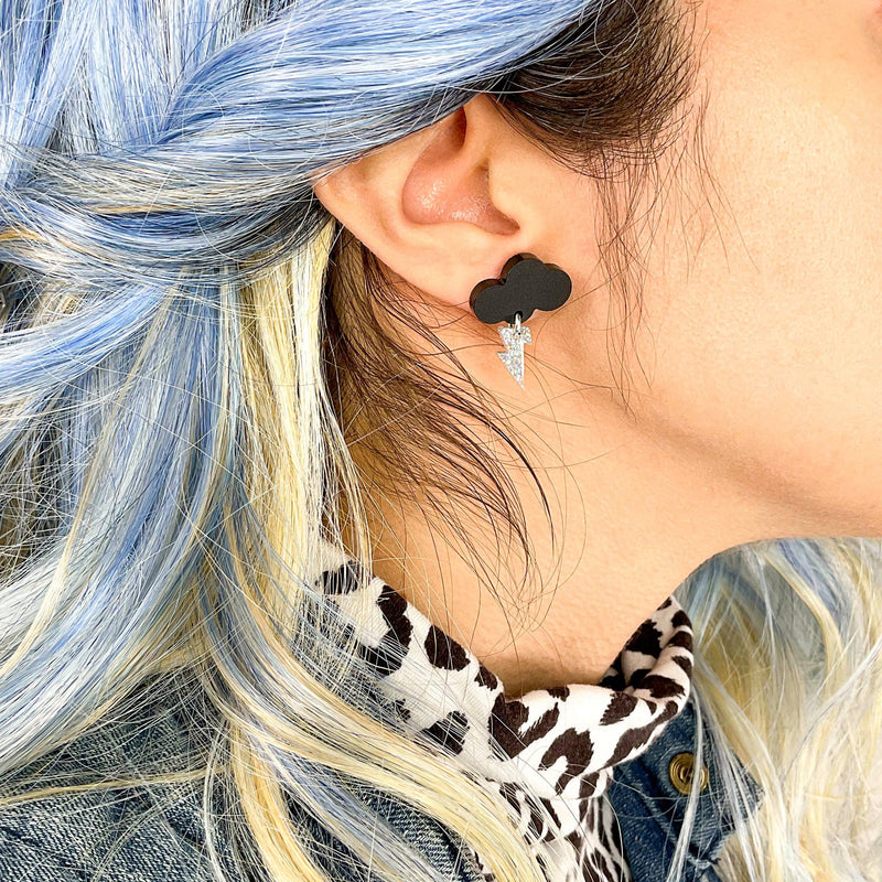 Vinca - Baby Rain Cloud Earrings - matte black