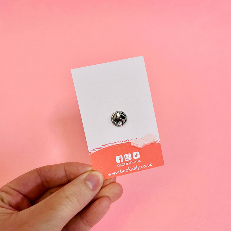 Bookishly (US Duties Paid) - Queer Reader – Wooden Pin