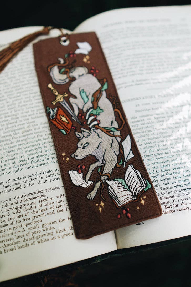 Fablewood Goods - Winter Wolf | Embroidered Bookmark