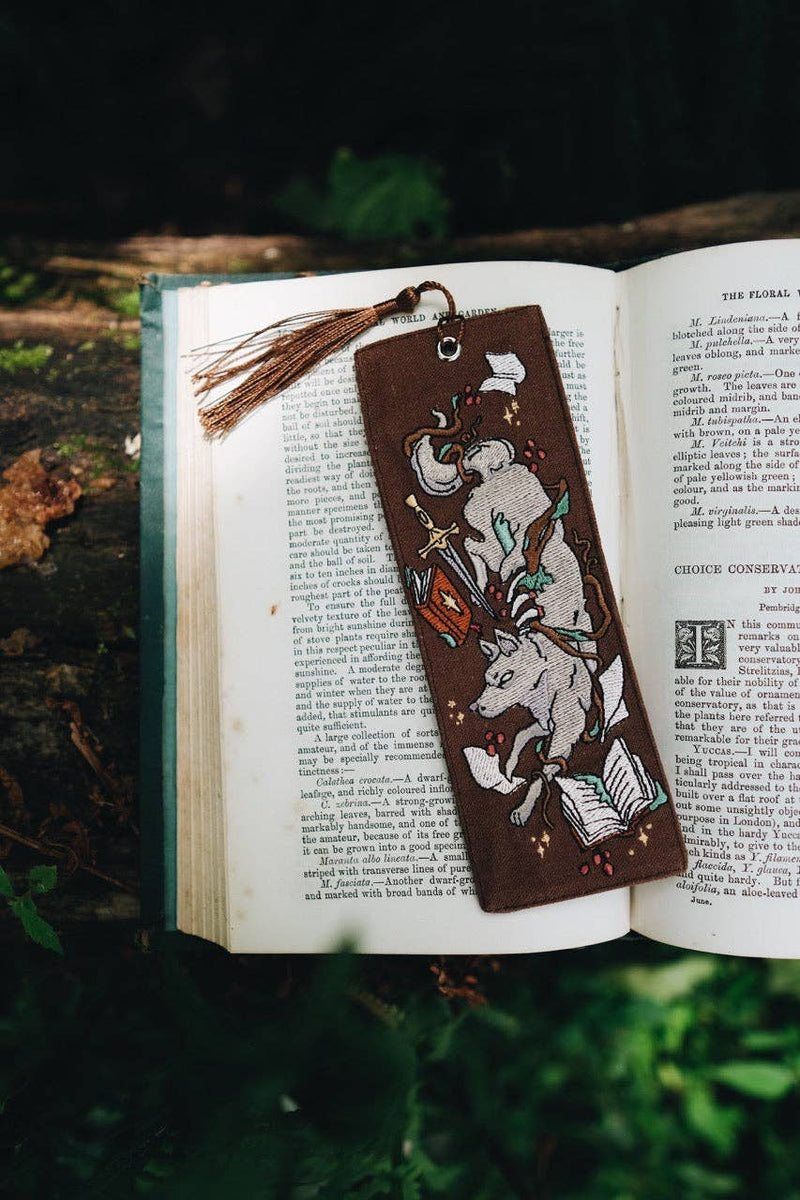 Fablewood Goods - Winter Wolf | Embroidered Bookmark